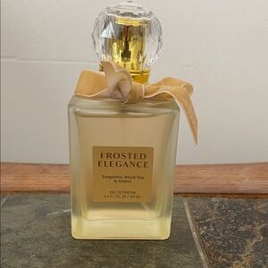 New ! Gold and Cream tangerine, black tea and amber